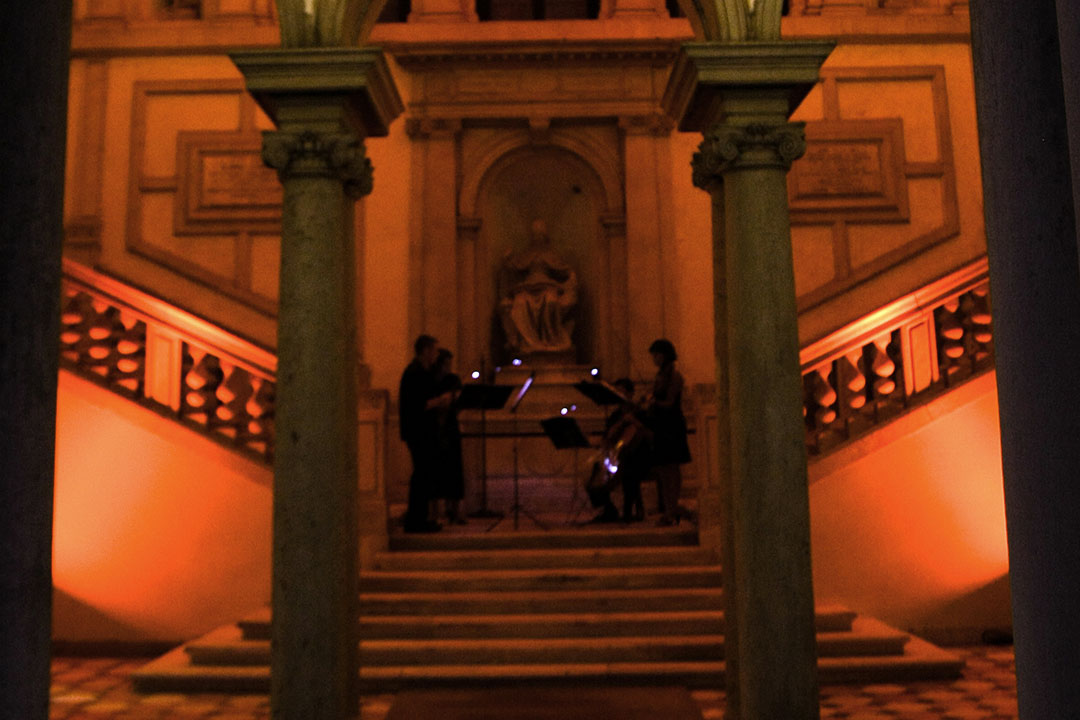 MCY 76 Worldwide Press Première