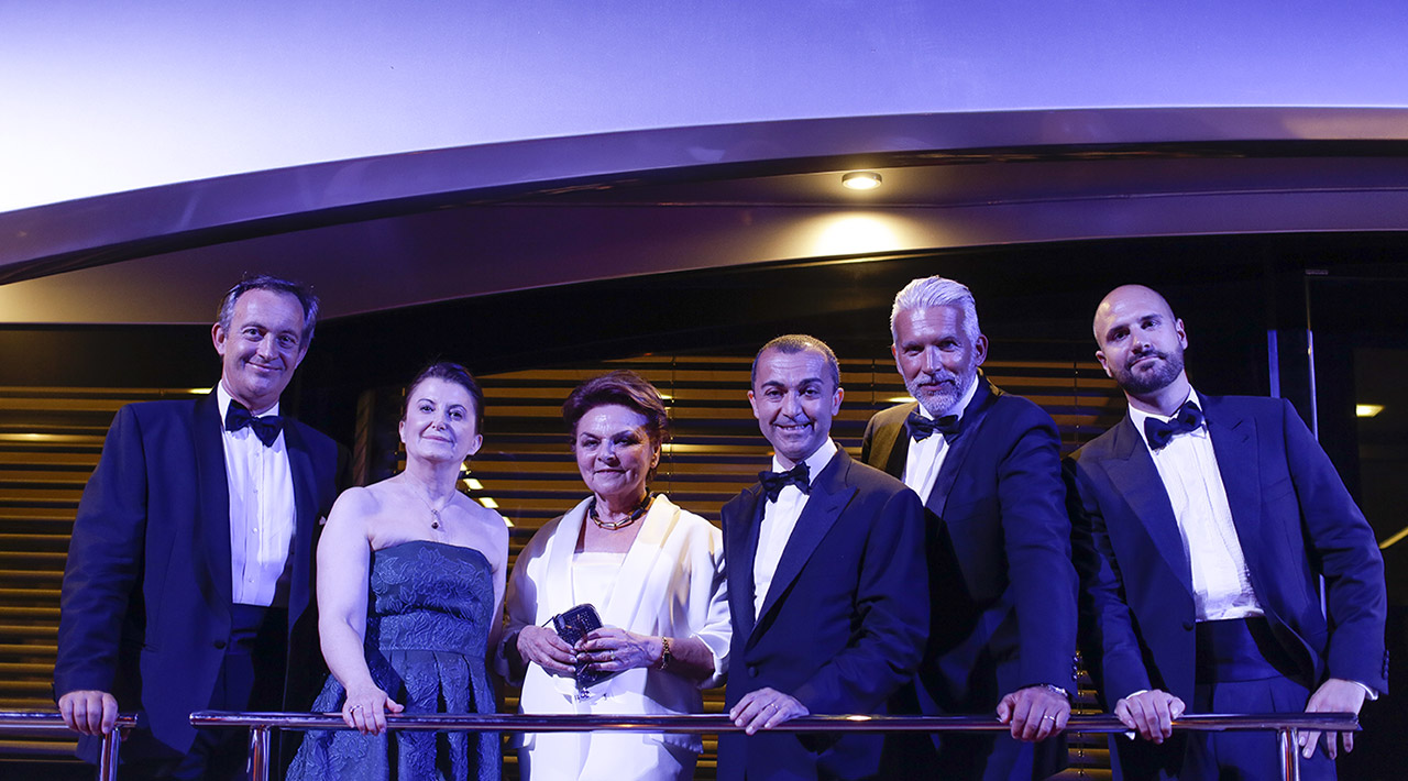 MCY 105 World Premiere