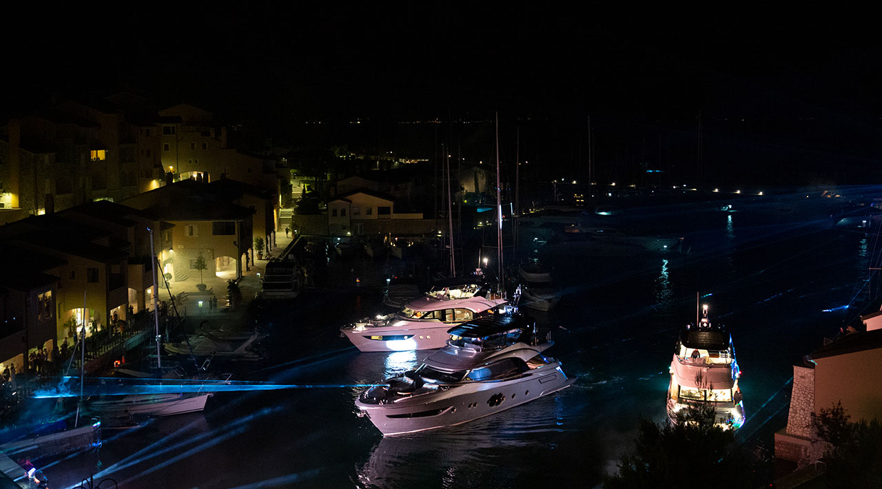 MCY 70 VSION - A tribute to light