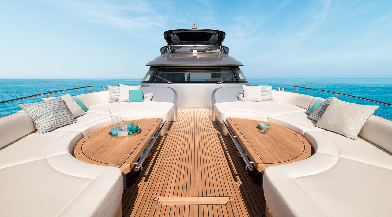 MCY 76 VSION - Exterior