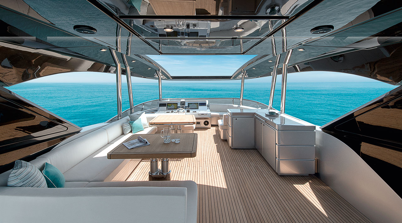 MCY 76 VSION - Exterior