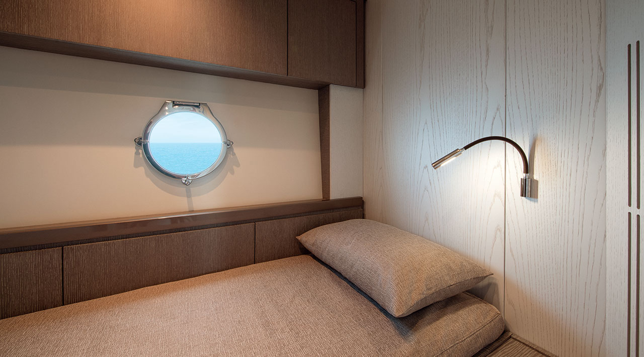 MCY 76 VSION - Interior