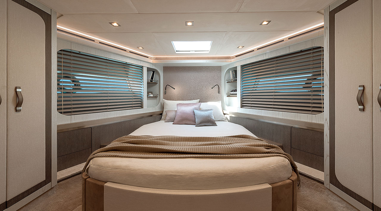 MCY 76 VSION - Interior